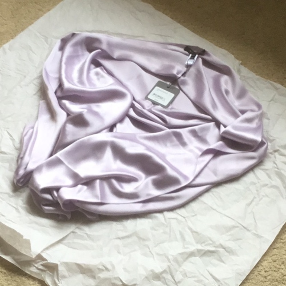 St. John Light Purple (Lilac) Liquid Satin Wrap